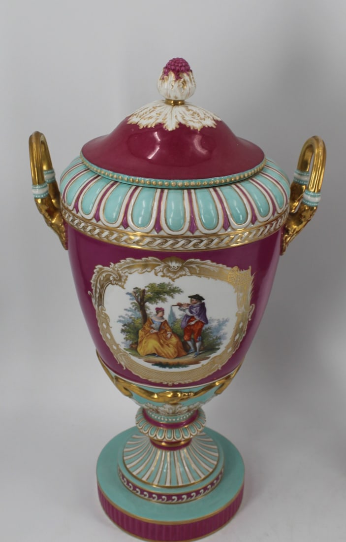 KPM Pair of Signed Porcelain Lidded Urns. - 5