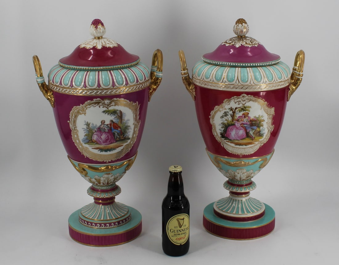 KPM Pair of Signed Porcelain Lidded Urns. - 7