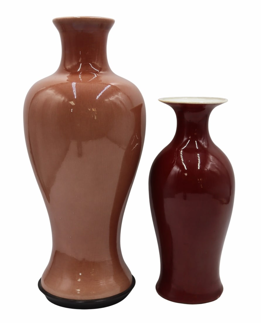 Chinese Porcelains Grouping. (1 of 10)