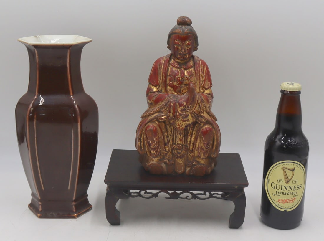 Chinese Decorative Objects Grouping. - 2