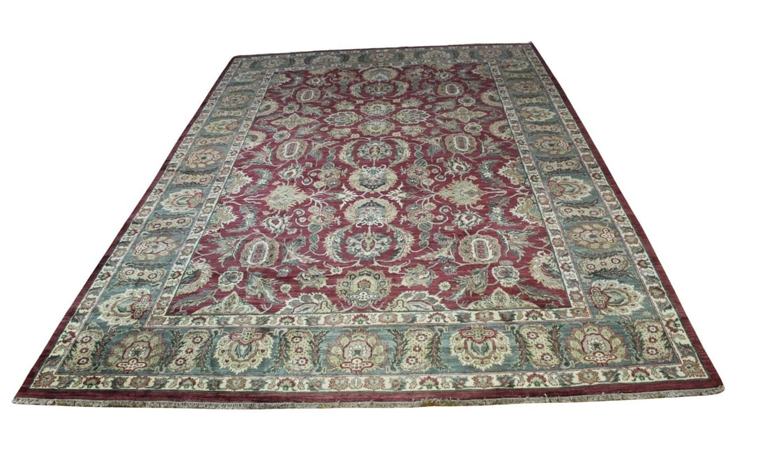 Large Vintage & Finely Hand Knotted Carpet.: Good large size with multiple borders and an open field design. From a Mamaroneck, NY estate. - Dimensions: 12ft x 18ft.