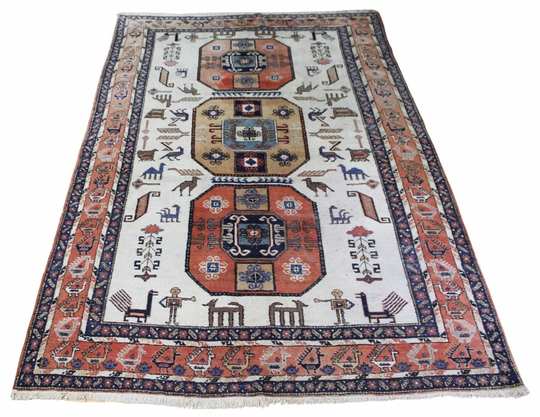 Vintage & Finely Hand Knotted Carpet.: Good size, pattern and vibrant colors. From an East 79th St NYC estate. - Dimensions: 7ft 5" x 10ft 6"