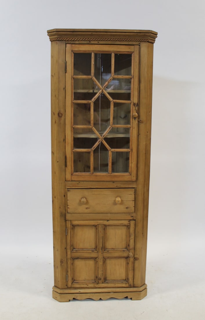 Antique Pine Corner Cabinet. - 2