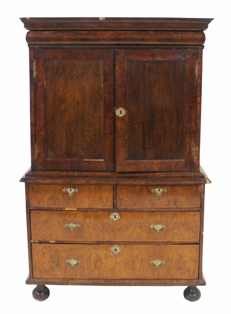 Antique English William & Mary Cabinet On Chest. (1 of 12)