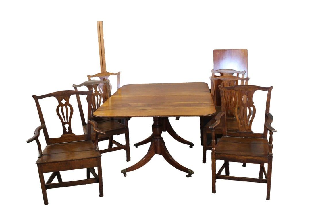 Antique Mahogany Table & 6 Chairs. (1 of 11)