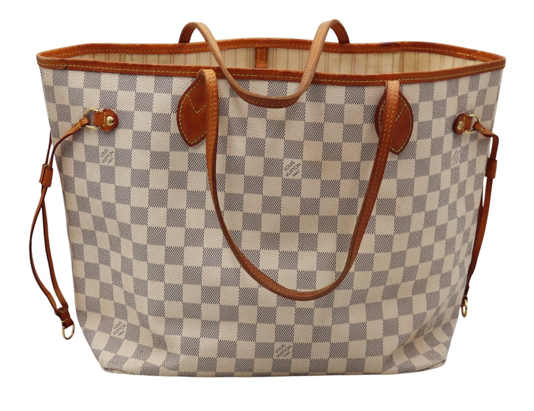 COUTURE. Louis Vuitton Damier Azur Neverfull MM: Tote Bag. Louis Vuitton Damier Azur Neverfull MM tote bag. Serial no. SD0115. From a Greenwich, CT estate. Dimensions: 16" w x 7" w x 11.25" h.