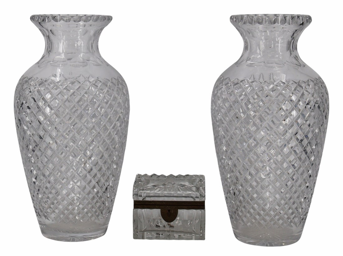 Pair of Finely Cut Glass Vases Together With A (1 of 11)