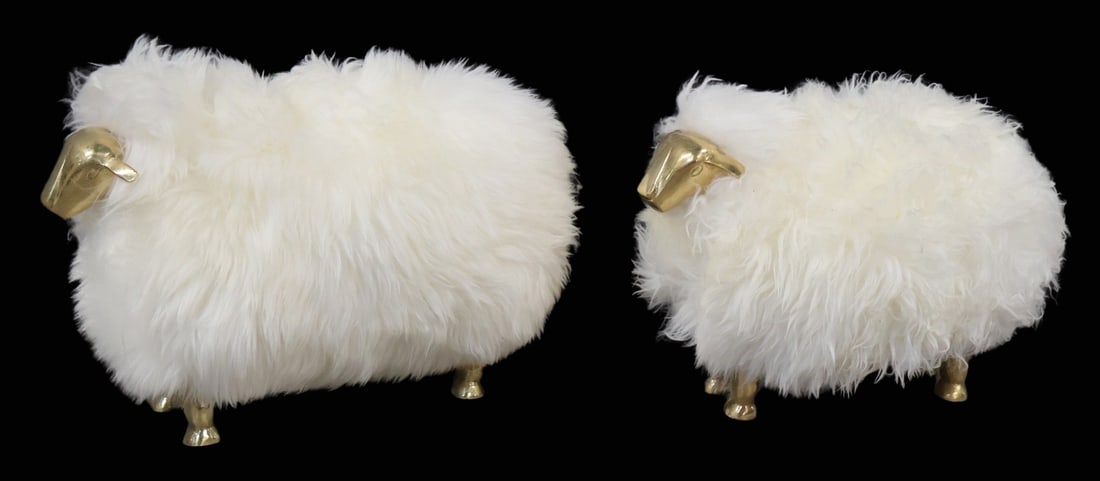 Francois-Xavier Lalanne (After) Sheep.: 2 sheep with brass legs after Lalanne. From a New Jersey home. - Dimensions: approx. 16" x 24"