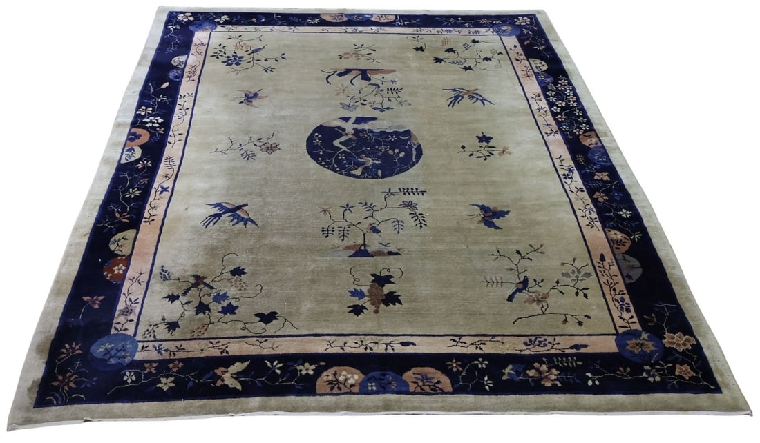 Art Deco Finely Hand Knotted Chinese Carpet. (1 of 9)