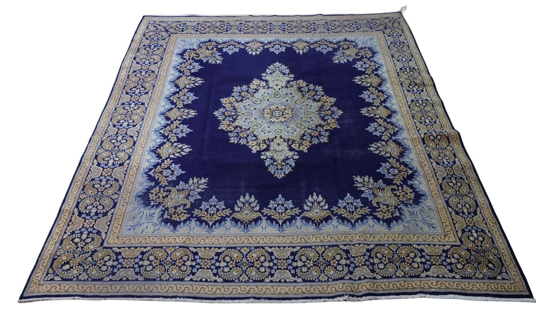 Vintage And Finely Hand Knotted Carpet. (1 of 8)