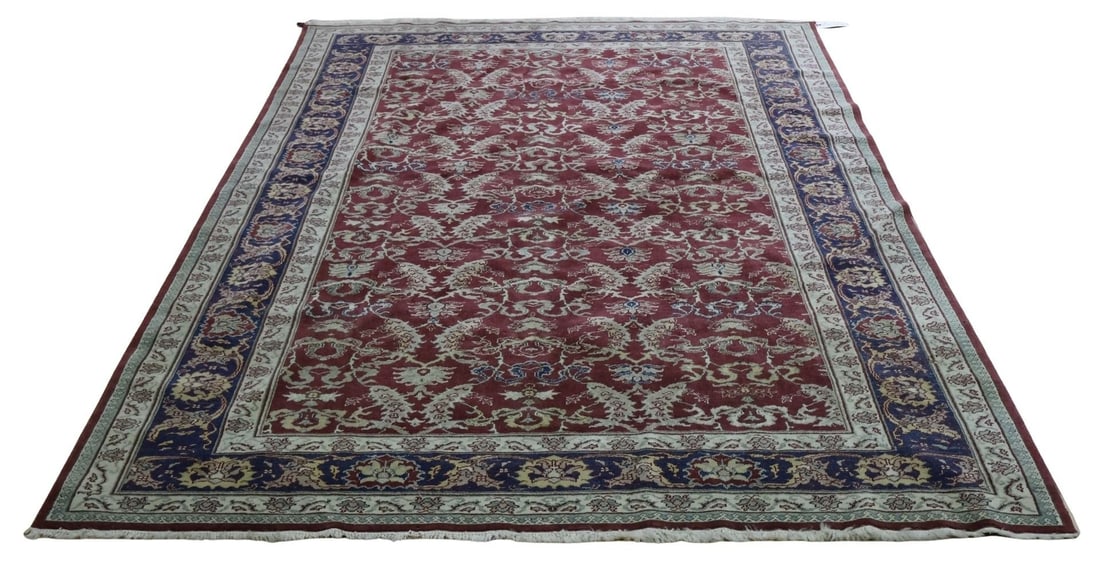 Vintage And Finely Hand Knotted Carpet. (1 of 11)