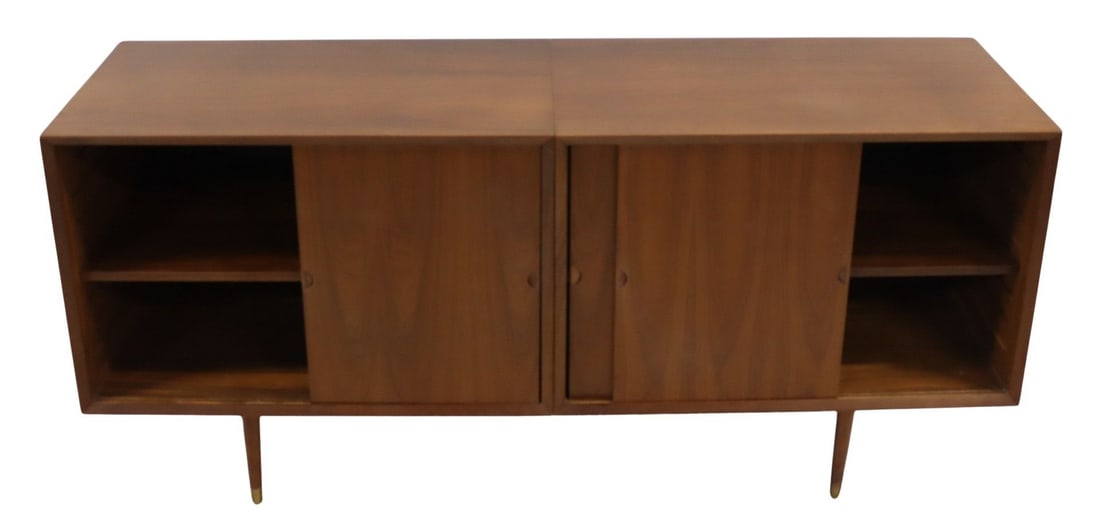 Midcentury Sliding Door Cabinet. (1 of 5)