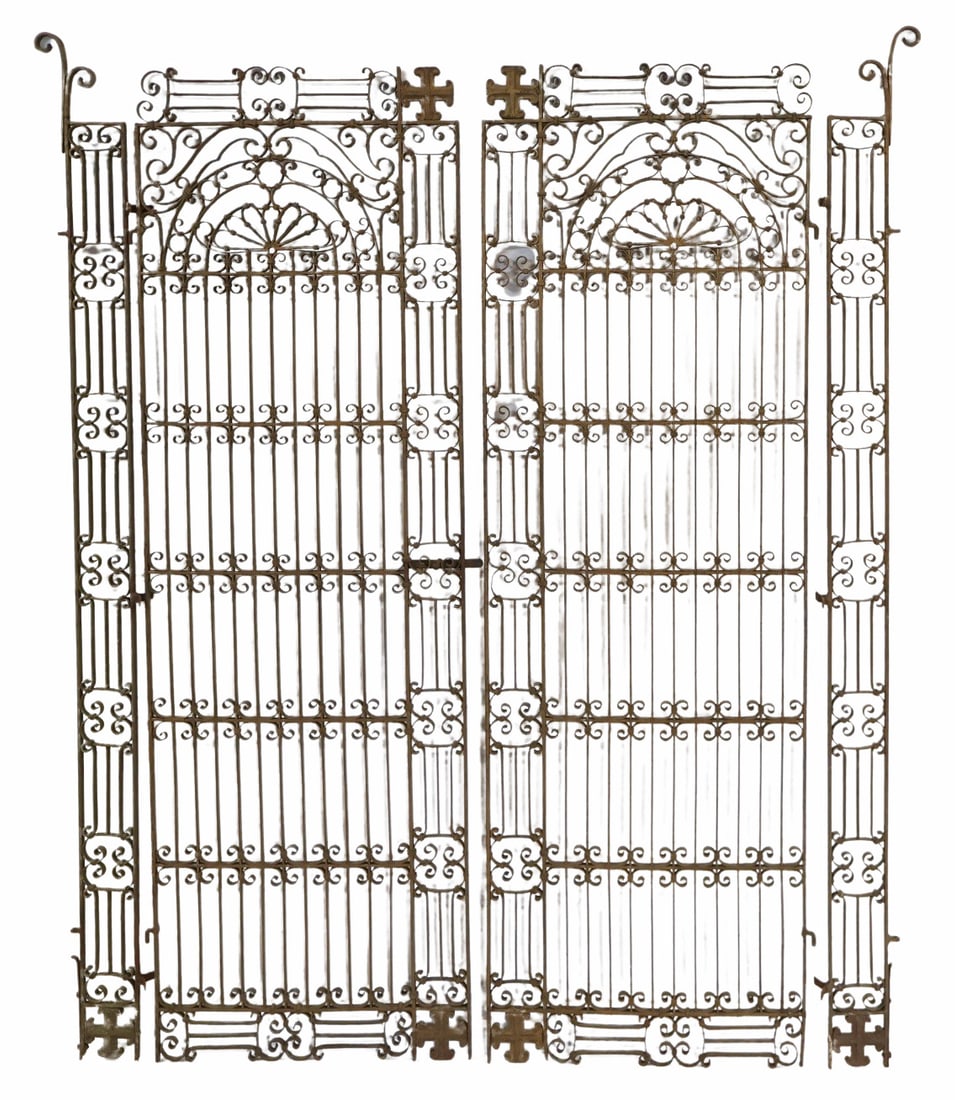 Vintage Pair of Wrought Iron Gates. (1 of 3)