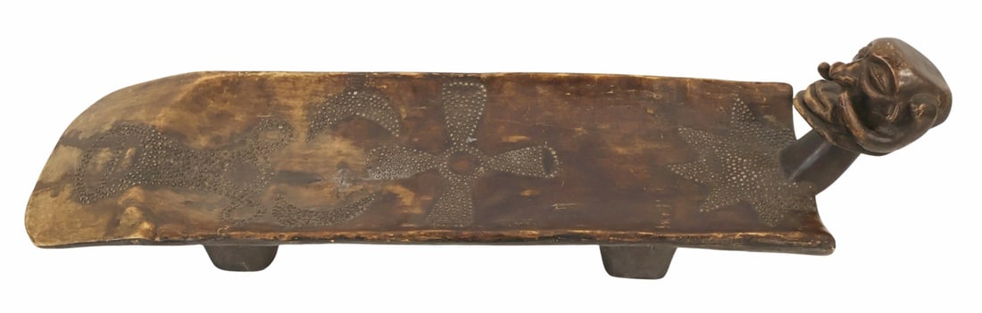 African Chowke Ceremonial Bed with Carved Head. (1 of 10)