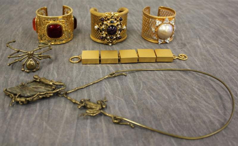 JEWELRY. Miscellaneous Designer Lot.: Includes Martha Sturdy, Vancouver, Barrera, and Philippe Ferrandis Paris. With a spider cuff bracelet, and a frog or lizard necklace. Total of 6 pieces. From a Yonkers, NY location.