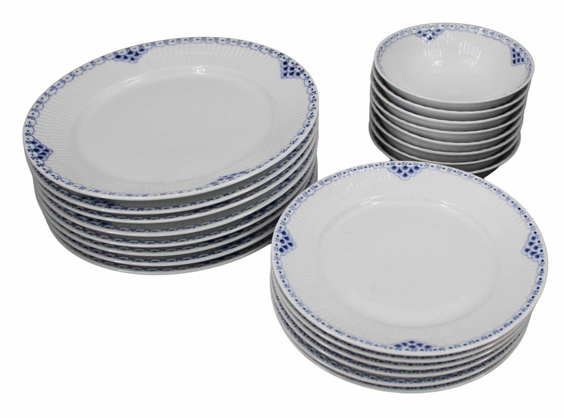 Part Service Royal Copenhagen Princess Blue (1 of 5)