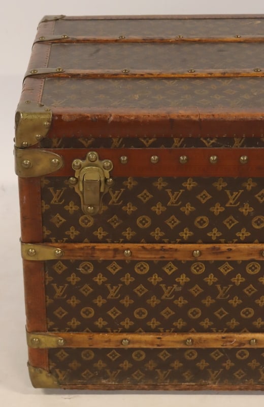 COUTURE. Louis Vuitton Monogrammed Steamer Trunk. - 4