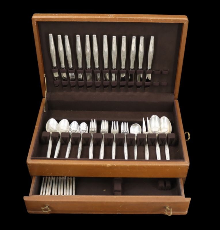 STERLING Gorham Stardust Sterling Flatware Service (1 of 12)