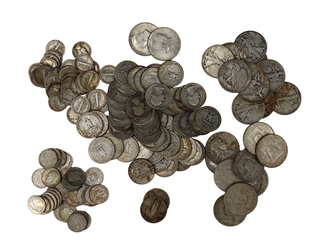 BULLION. Junk Silver Constitutional Silver Stash. (1 of 8)