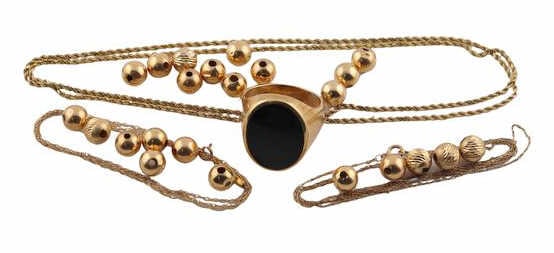 JEWELRY. Assorted 14kt Gold Jewelry. (1 of 11)