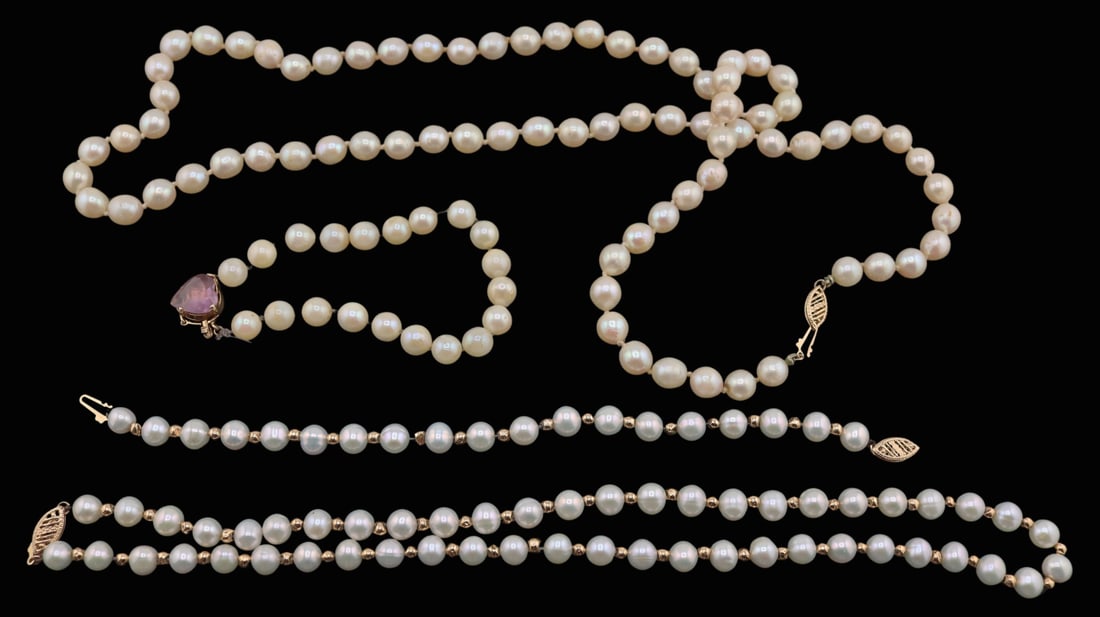 JEWELRY. Collection of Gold and Pearl Jewelry.: Includes a single strand pearl bracelet with a 12.5kt yellow gold clasp accented by a prong-set heart faceted amethyst - stamped, "14K", amethyst measures approx. 10.0mm x 10.5mm; a pearl an