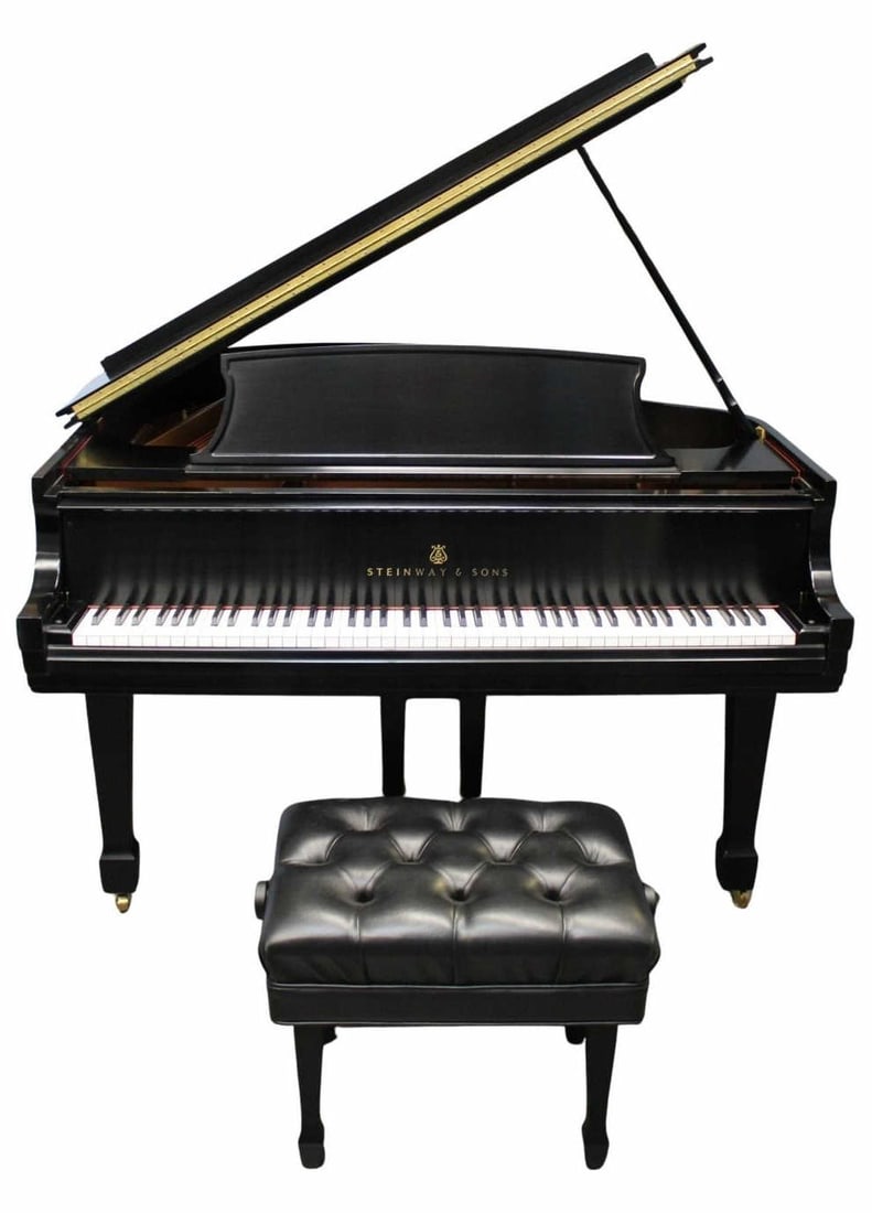 STEINWAY & SONS Model M Grand Ebony Piano (1 of 10)