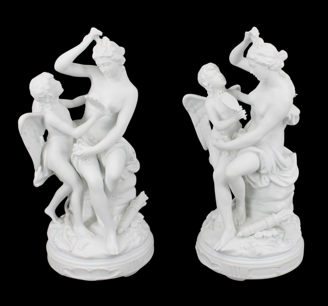 Richard Ginori Venus & Cupid.: From a Scarsdale, NY collection. - Dimensions: 14.5" h.