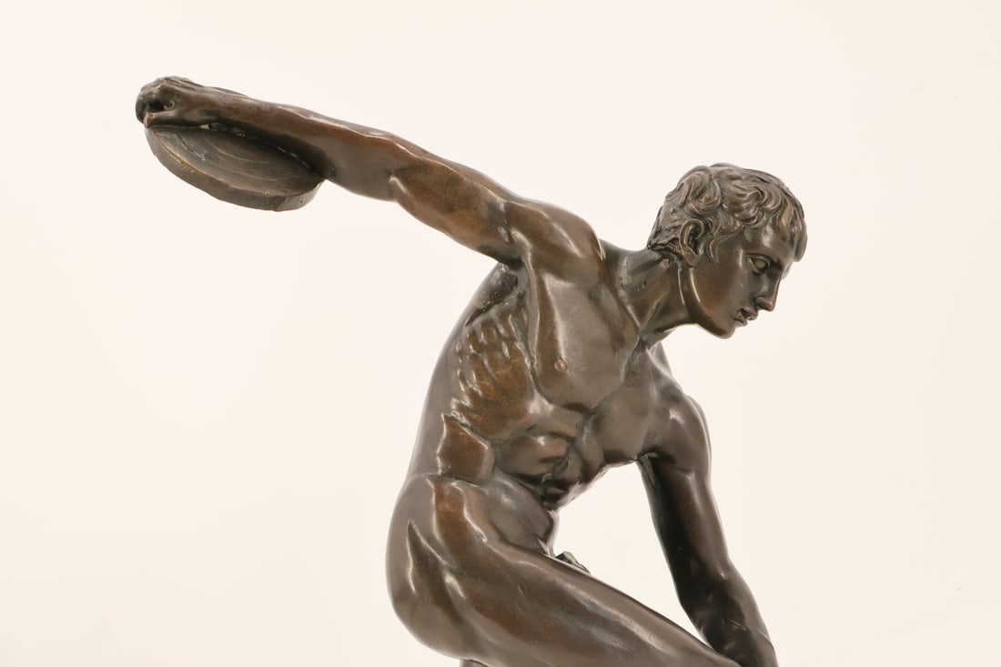 Unsigned Bronze Discus Thrower Sculpture - 6