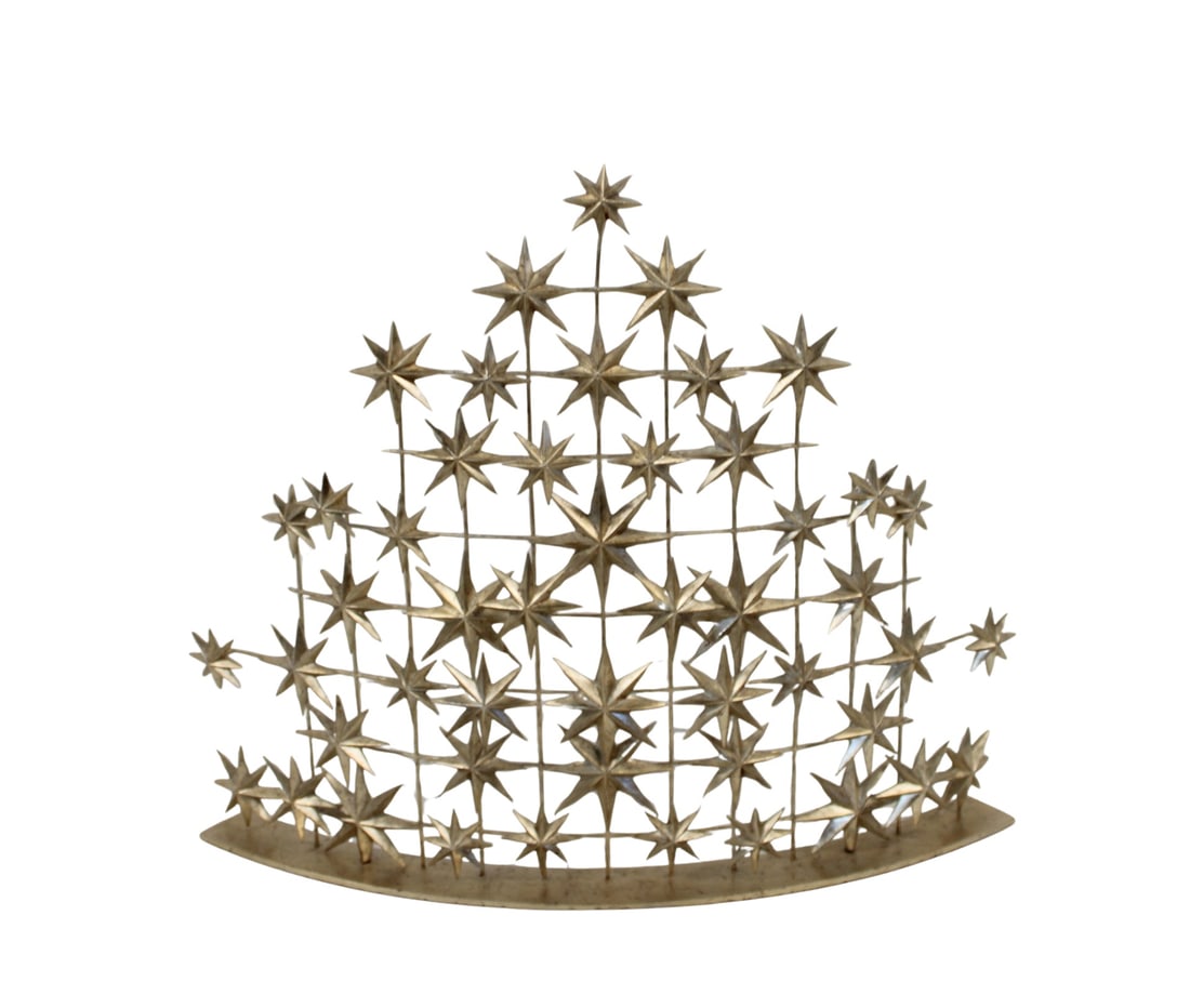 CHRISTOPHER GUY Vintage Silver Metal Fire Screen.: The best of quality, star form with a wonderful silver patina. From a Rhode Island estate. - Dimensions: 31" x 39.5"
