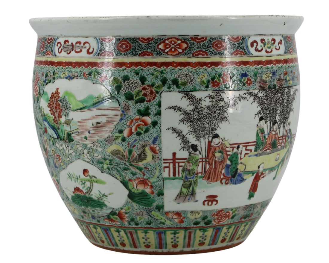 Chinese Famille Verte Jardiniere with Outdoor (1 of 16)