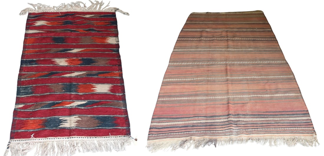 2 Vintage and Finely Hand Knotted Carpets. (1 of 13)