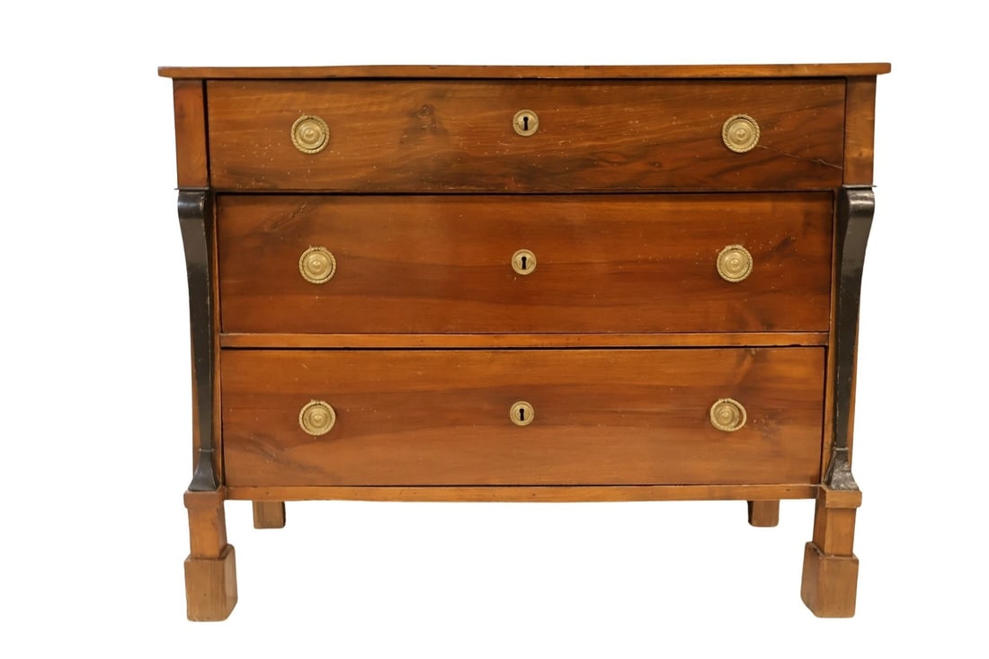 Biedermeier Dresser with Ebonized Columns.: From a Greenwich, CT estate. - Dimensions: 37.5" h x 46.75" w x 23.25" d