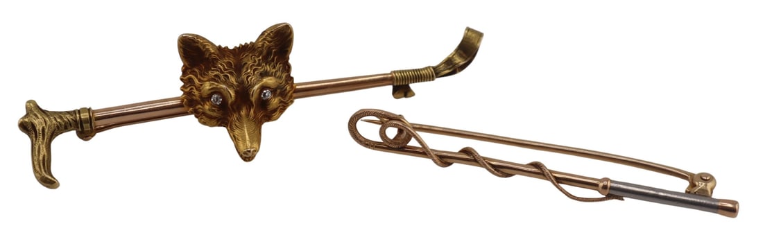 JEWELRY. (2) Antique Gold Riding Crop Brooches.: Includes an antique 13.5kt yellow riding crop brooch with platinum detailing - apparently unmarked; and an antique 17kt yellow gold riding crop brooch with applied 17kt yellow gold fox head accented b