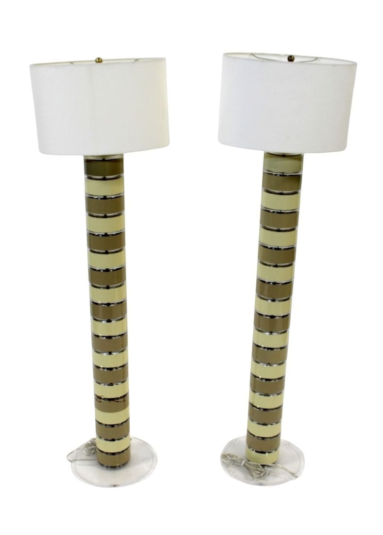 Midcentury Pair of Lucite Two Tone Floor Lamps.: From the estate of a 50+ year antique dealer specializing in decorative arts with an emphasis on Opaline glass boxes. - Dimensions: 57" h.
