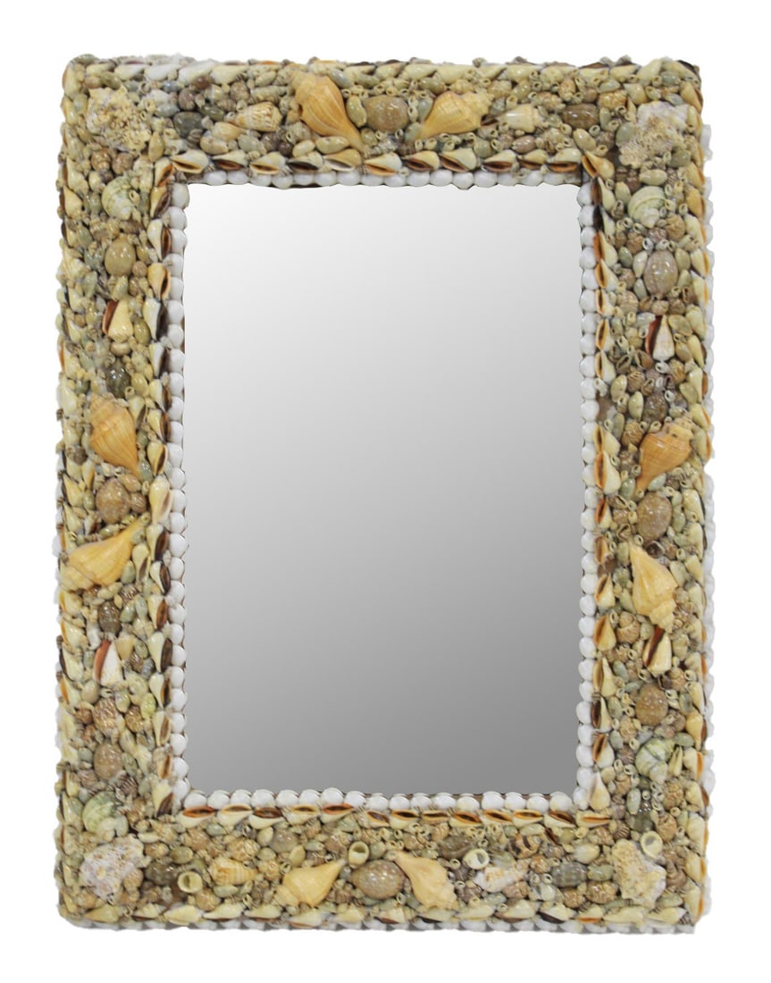 Vintage American Sea Shell Framed Mirror. (1 of 7)