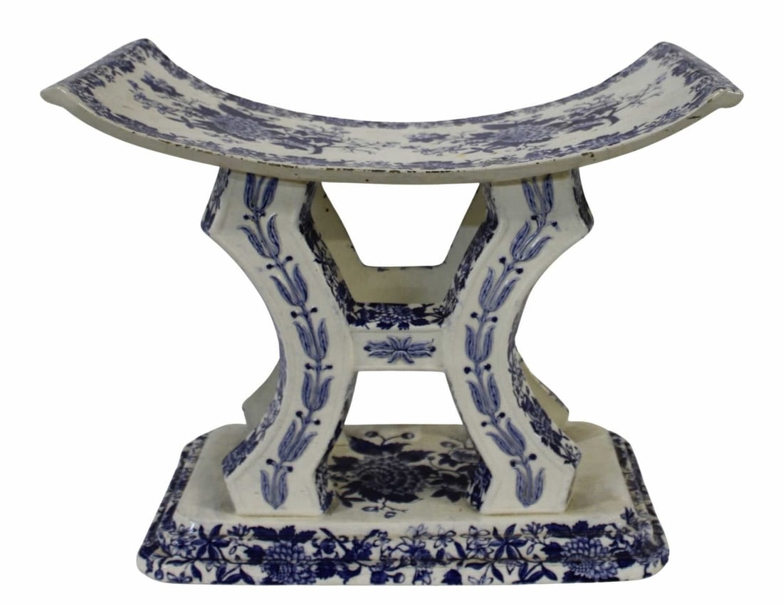 COPELAND Signed Blue & White Porcelain Seat.: An Asian style porcelain seat. Signed on the base. From the estate of a 50+ year antique dealer specializing in decorative arts with an emphasis on Opaline glass boxes. - Dimensions: 18" h x 9.5" w x 
