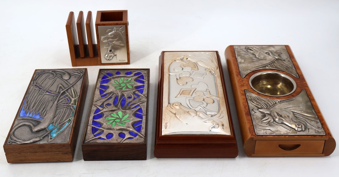 SILVER. (5) Ottaviani Sterling and Wood Objects.: Including a pen and letter holder with (2) horse heads - stamped, "925" and "3,50g" with other informational marks; a signed box with horse and card suit motif - stamped,
