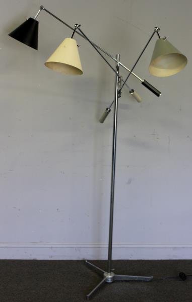 Midcentury Arredoluce Triennale Floor Lamp.: Signed interiors of shades "Arredoluce, Monza, Italy." Black, white, and gray shades. From a Long Island, NY estate. Dimensions: 79.5 " high, fully extended. Condition: Overall good original condition