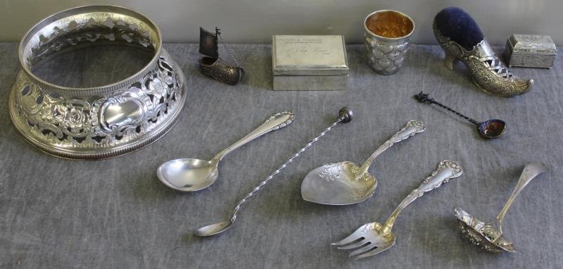 STERLING. Assorted Hollow Ware and Flatware.: Includes a sterling shoe form pin cushion; a small hallmarked repousse footed box; a hallmarked repousse heart cup with gilded interior; a sterling and wood box - Myomoto-Schok5?; an enamel and silver