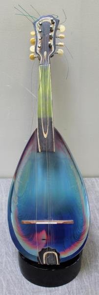 Outstanding Dino Rosin Midcentury Murano Glass Mandolin: Inscribed on base.Please take note of the glass replicating Tortoise shell. With real Turner pegs. Dino Rosin (Italian, b. 1948).From a Mamaroneck , NY estate. Dimensions: 26" in length x 7.75" w. Con