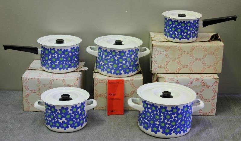 Rare Finel Enameled Kitchenware Grouping.: Rare pattern. 5pc. total. With original packaging, never used. From a Bronxville, NY estate. Dimensions: Sizes 16 to 18; Appox. 10" diameter to 6" diameter. Condition: Unused original condition.