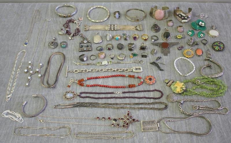 JEWELRY. Miscellaneous Sterling Silver Jewelry.: Includes a suite of lily pad David Anderson sterling and enamel jewelry; David King jewelry includes 2 cuff bracelets and 2 rings; Sojen jewelry includes a pendant and ring; Amy Kahn Russel sterling a