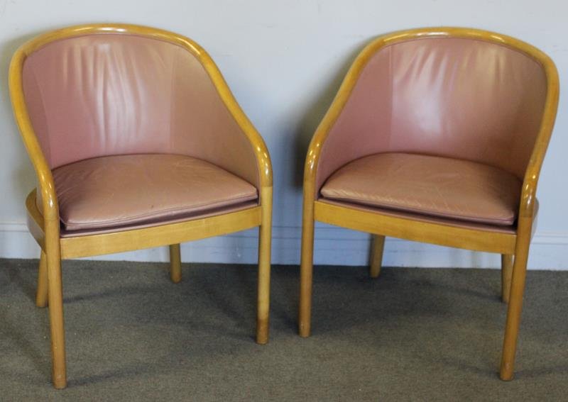 Vintage Pair of Baker Armchairs. (1 of 4)