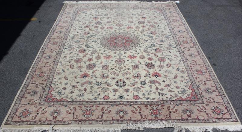 Fine Quality Vintage Handmade Roomsize Carpet (1 of 4)