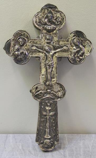 SILVER. Antique Russian Silver Reliquarium: Blessing Cross. With Moscow city marks, an assay master's mark of 1800 over AB, a maker's mark of HO, and 84 - stamped in two locations including the center of the crucifix and bottom of crucifix on o