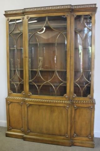 Kittinger Signed Mahogany Breakfront . (1 of 7)