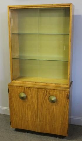 Gilbert Rohde Midcentury Standing Cabinet. (1 of 6)