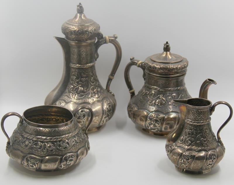 STERLING. 4 Piece Repousse Silver Tea Service. (1 of 9)