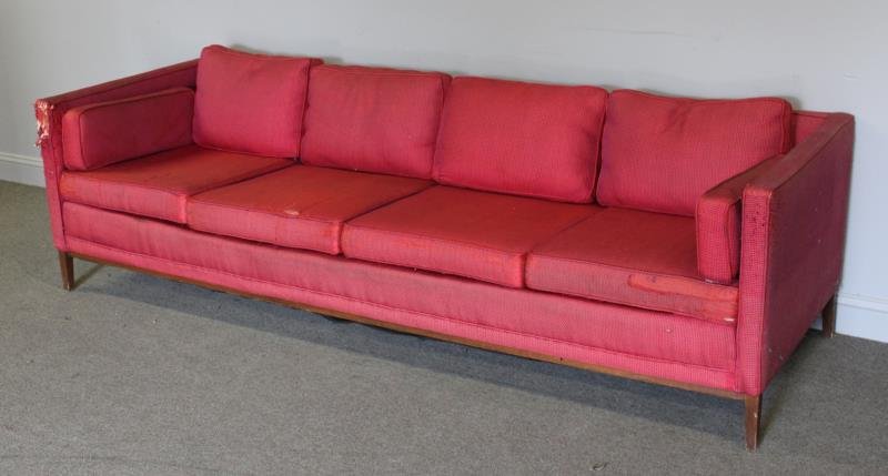 Midcentury Paul McCobb for Directional Sofa. (1 of 4)
