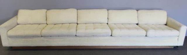 Large Midcentury Harvey Probber Sofa. (1 of 7)